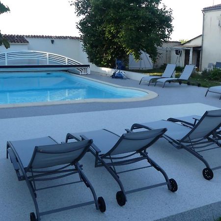 Campagne Ocean Bed & Breakfast Montroy Екстериор снимка